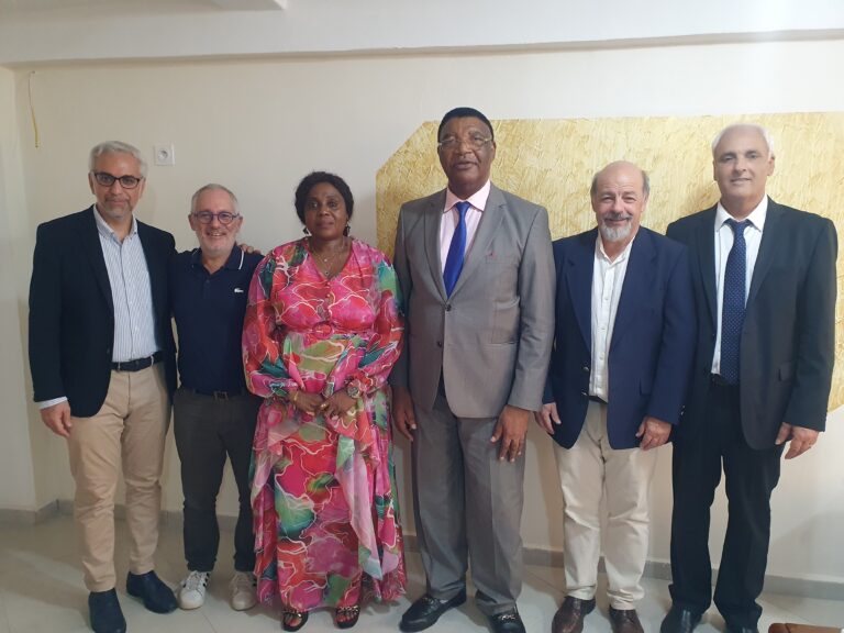 Présence de l’IUT d’Evry Val d’Essonne à Douala au Cameroun